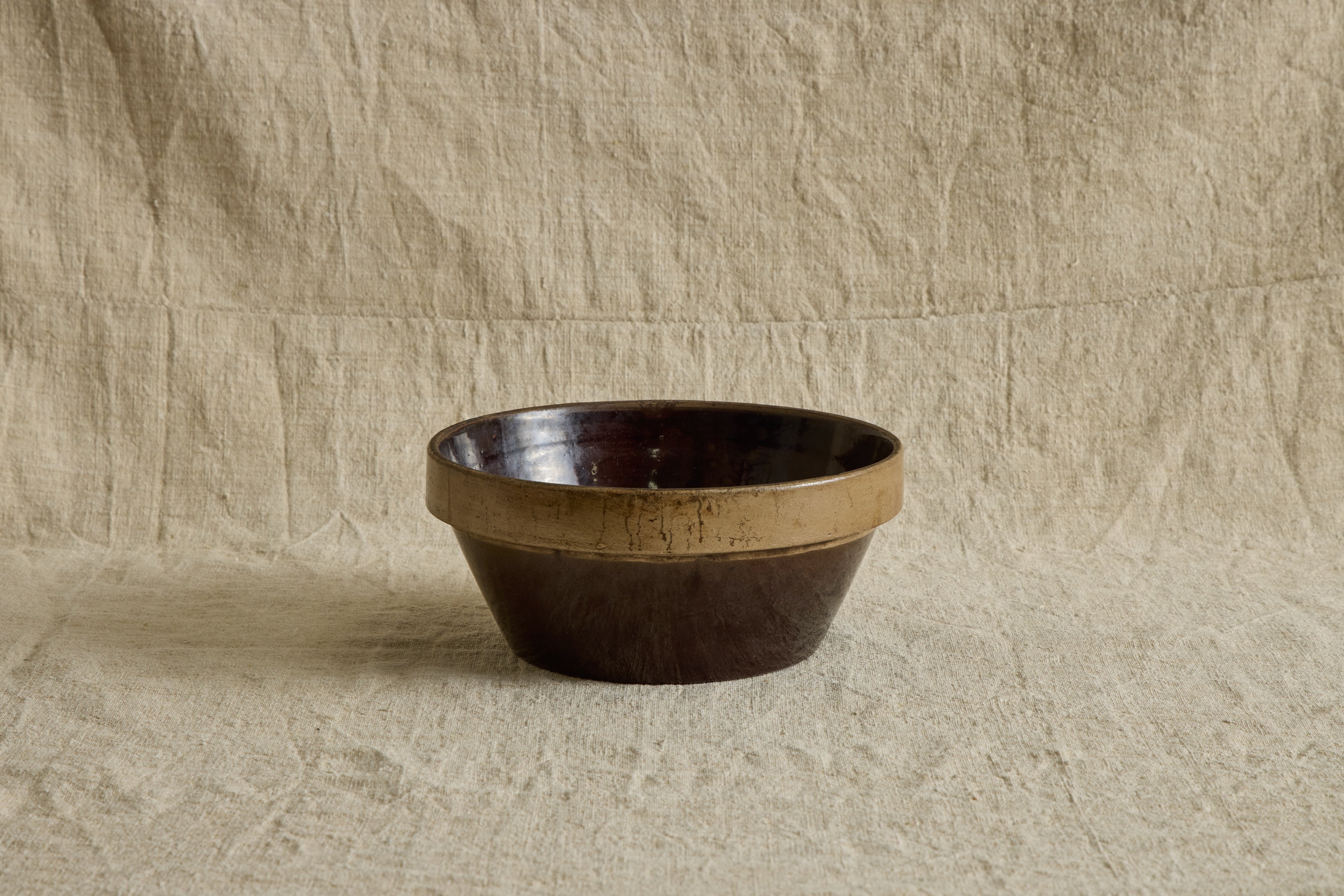 Two-Tone Crock Bowl 10.5"