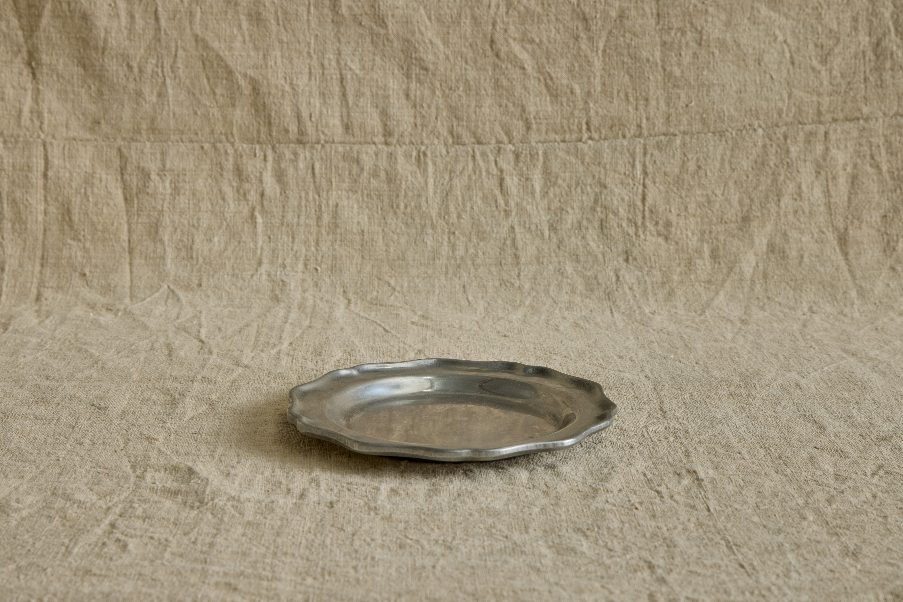 1970s Pewtarex Plates 9.5"