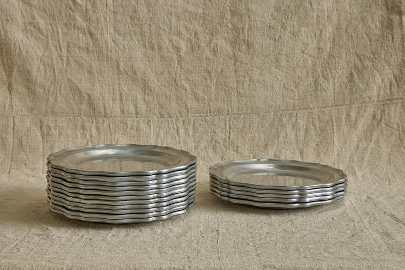 1970s Pewtarex Plate 12.5"