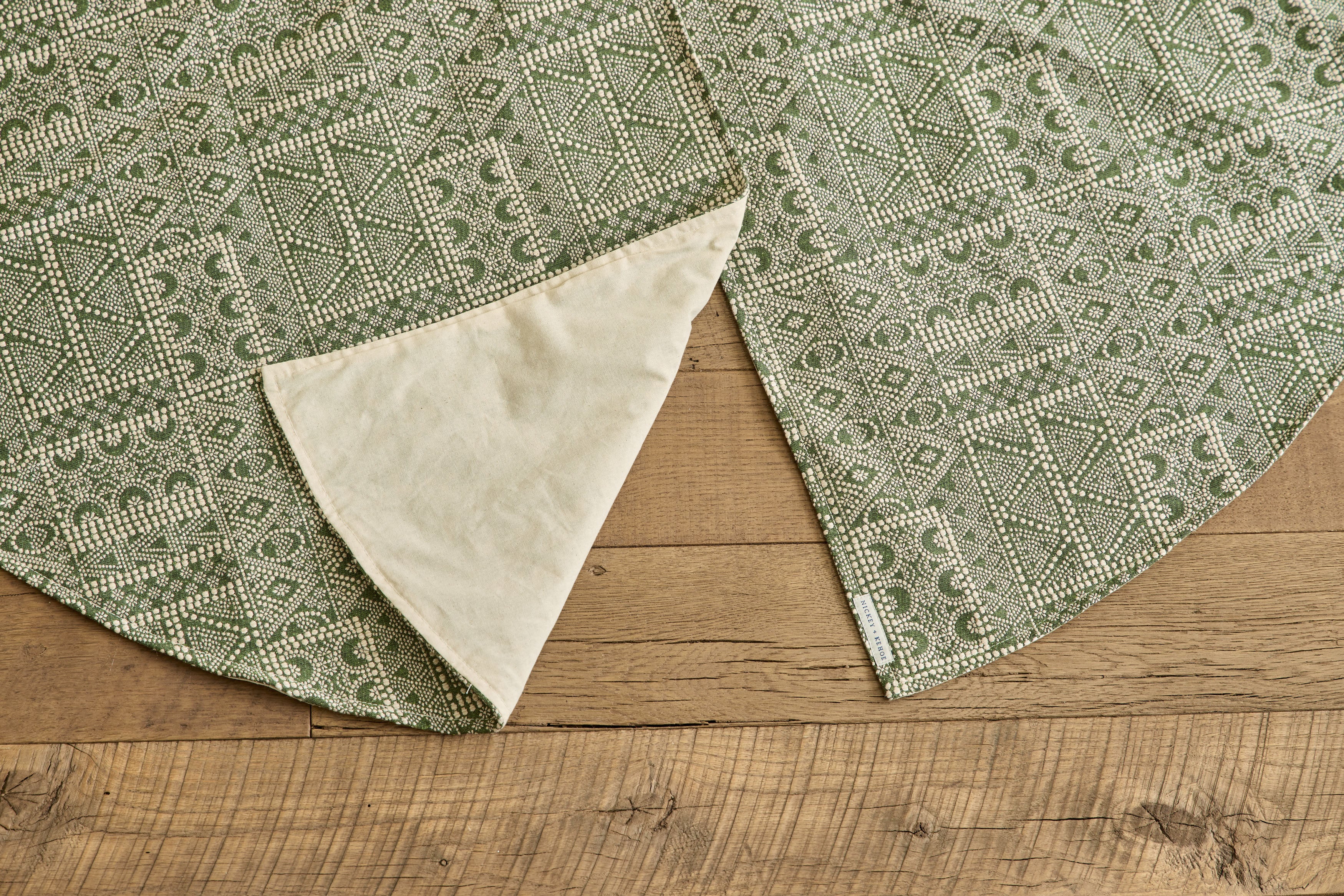 Tree Skirt, Susan Deliss Batik Moss