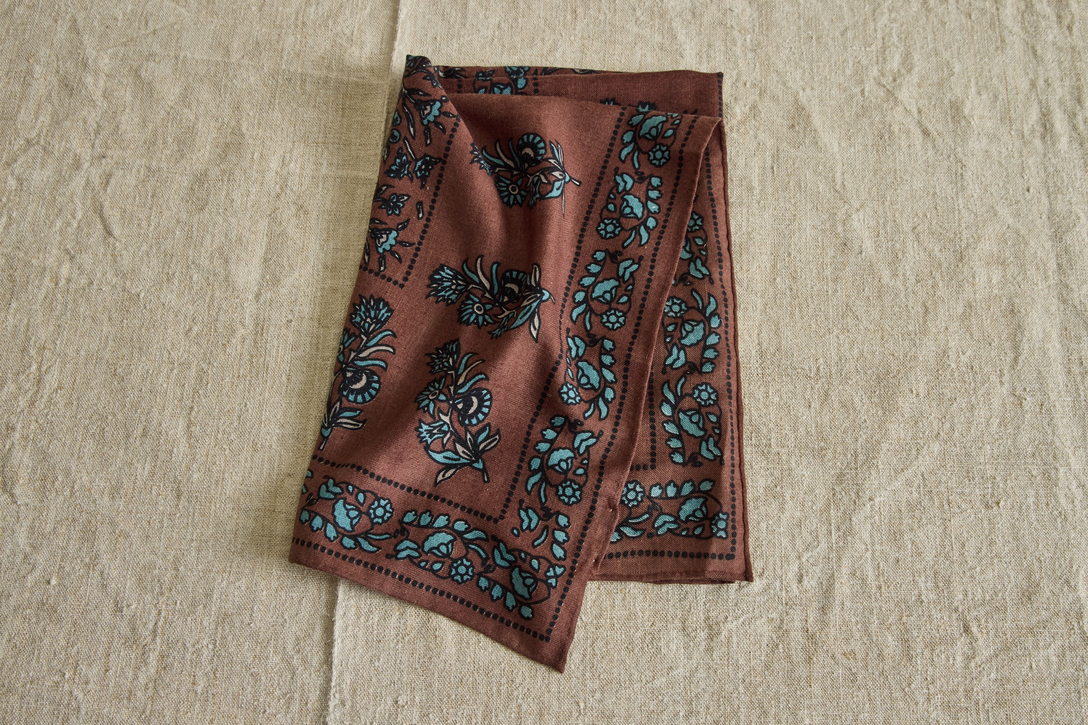 Cashmere Mughal Scarf (Multiple Colors)