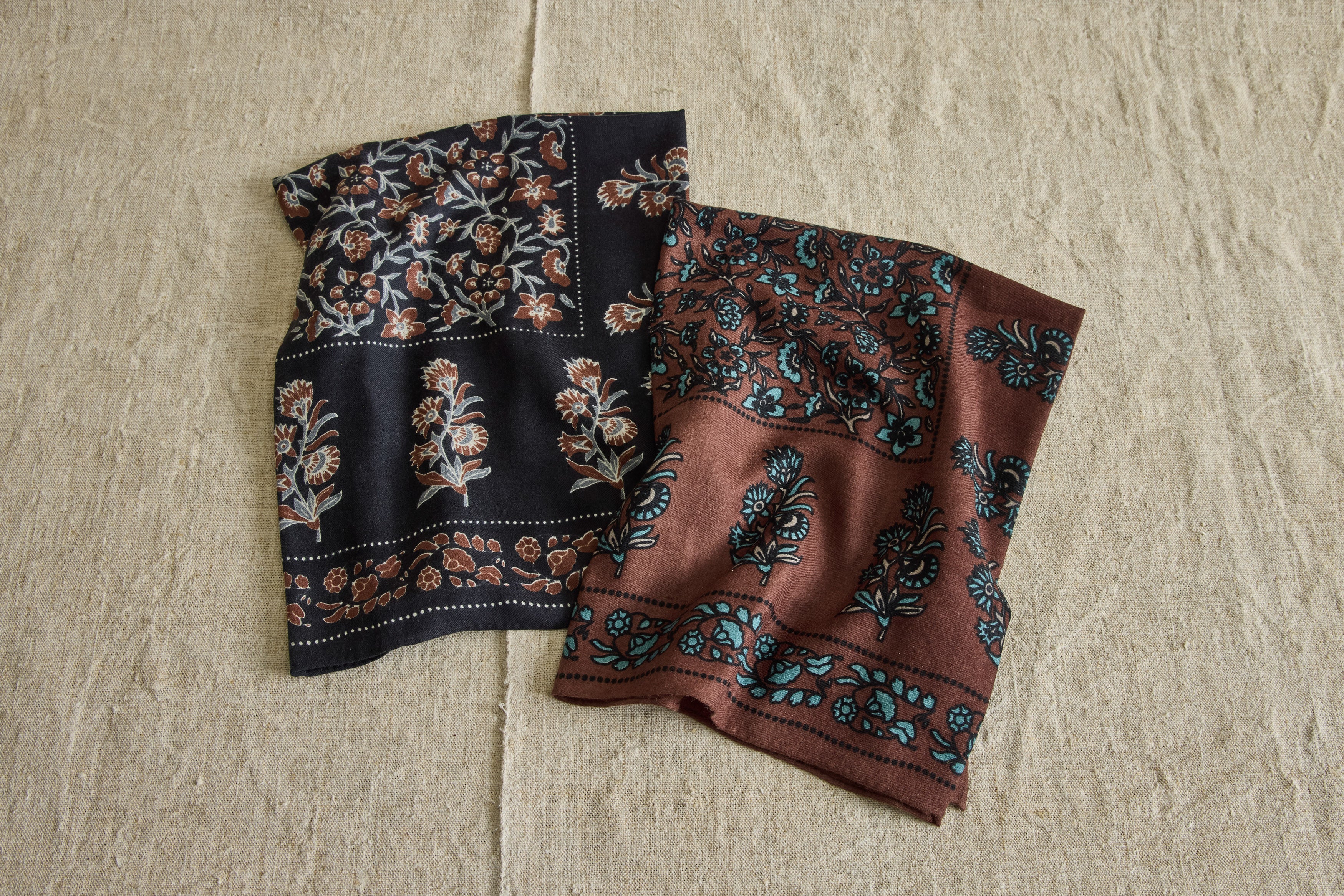 Cashmere Mughal Scarf (Multiple Colors)