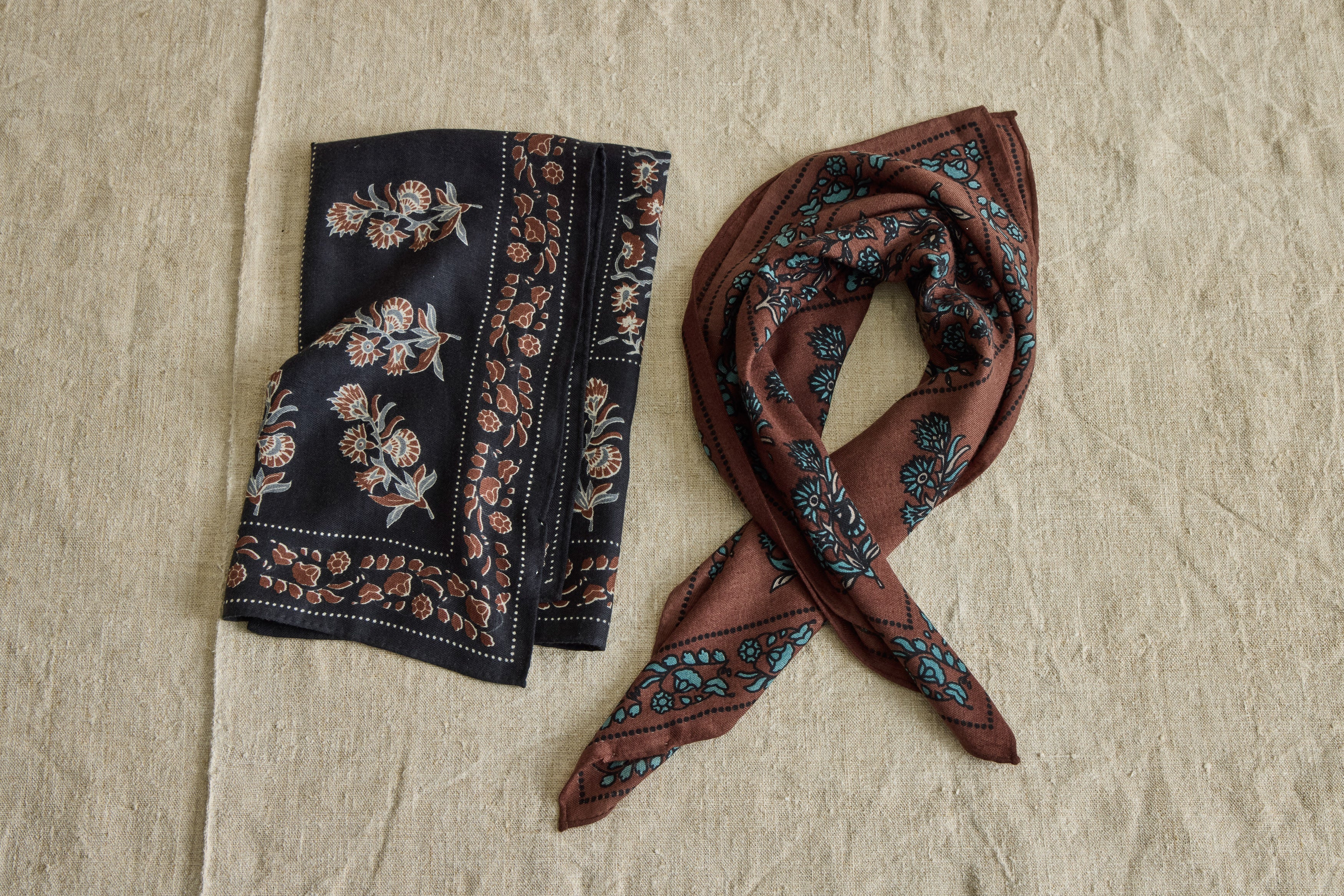 Cashmere Mughal Scarf (Multiple Colors)