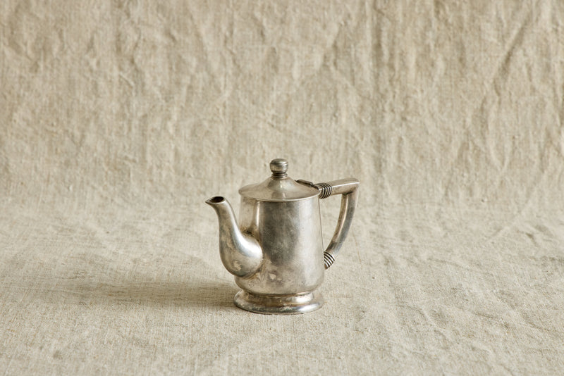 Sheraton Hotel Teapot