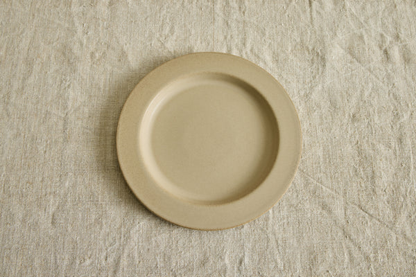 Dinnerware in Flax