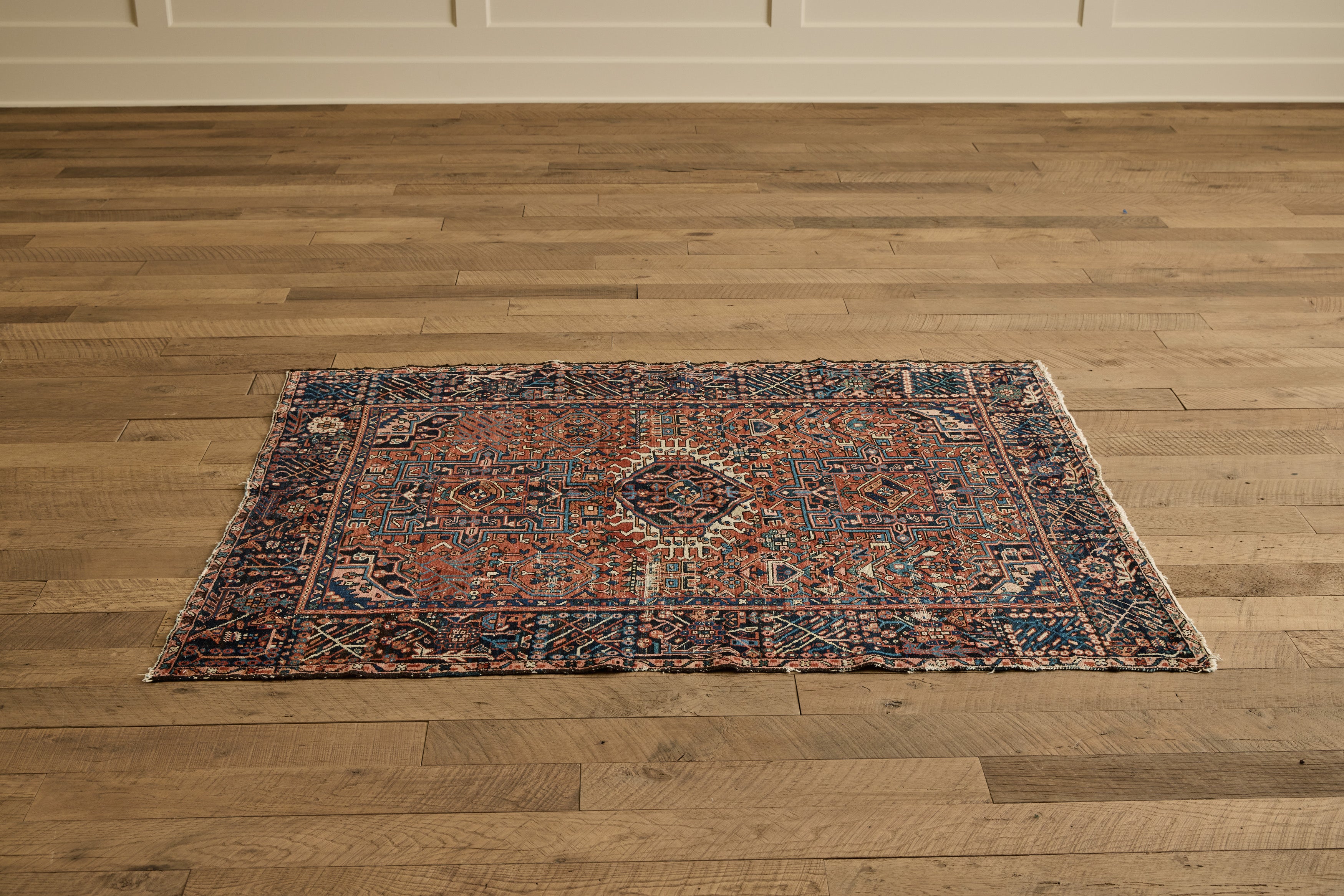 Persian Heriz Rug 4'8 X 5'10