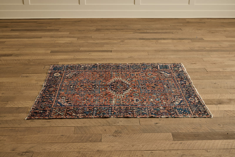 Persian Heriz Rug 4'8 X 5'10