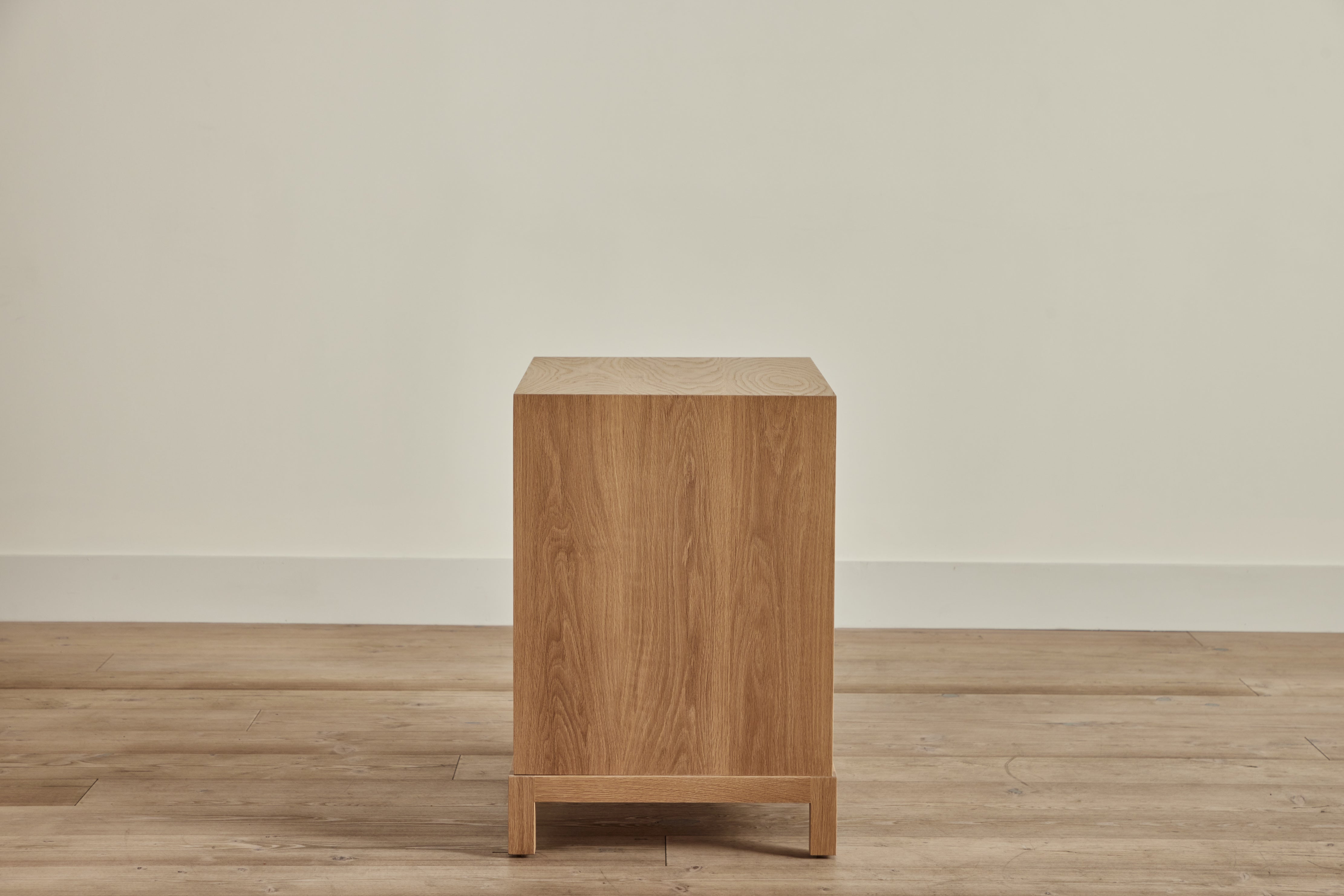 Campaign Chest, 28"