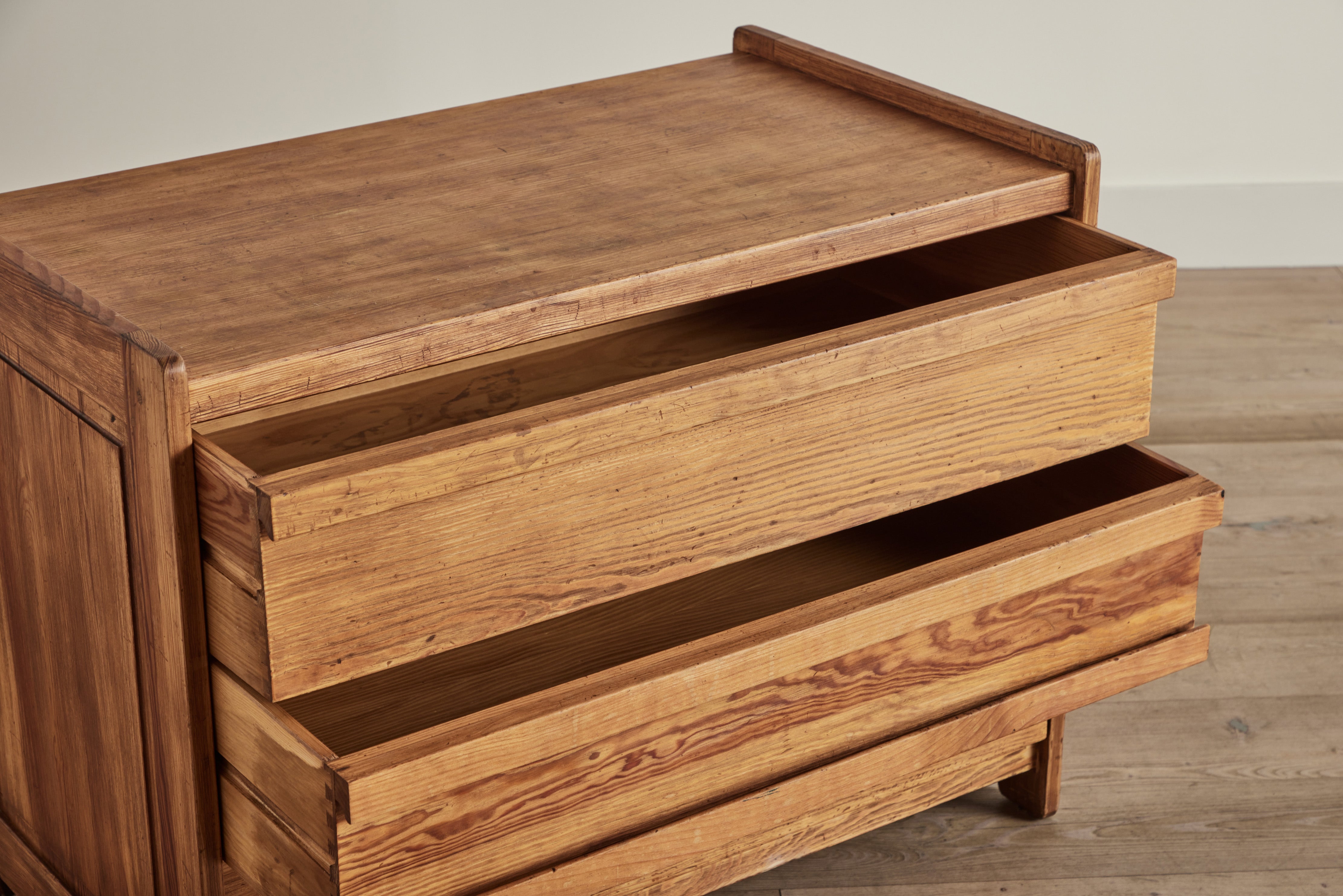 1950's Chest of Drawers