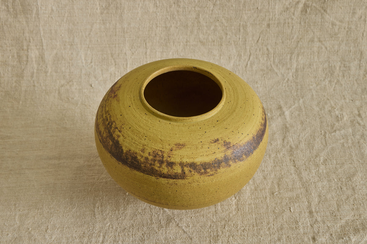 Moon Jar No.9