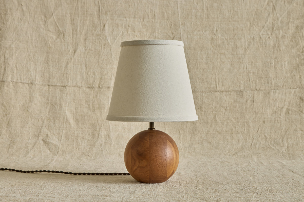 VTG SMALL DANISH WOOD TABLE LAMP