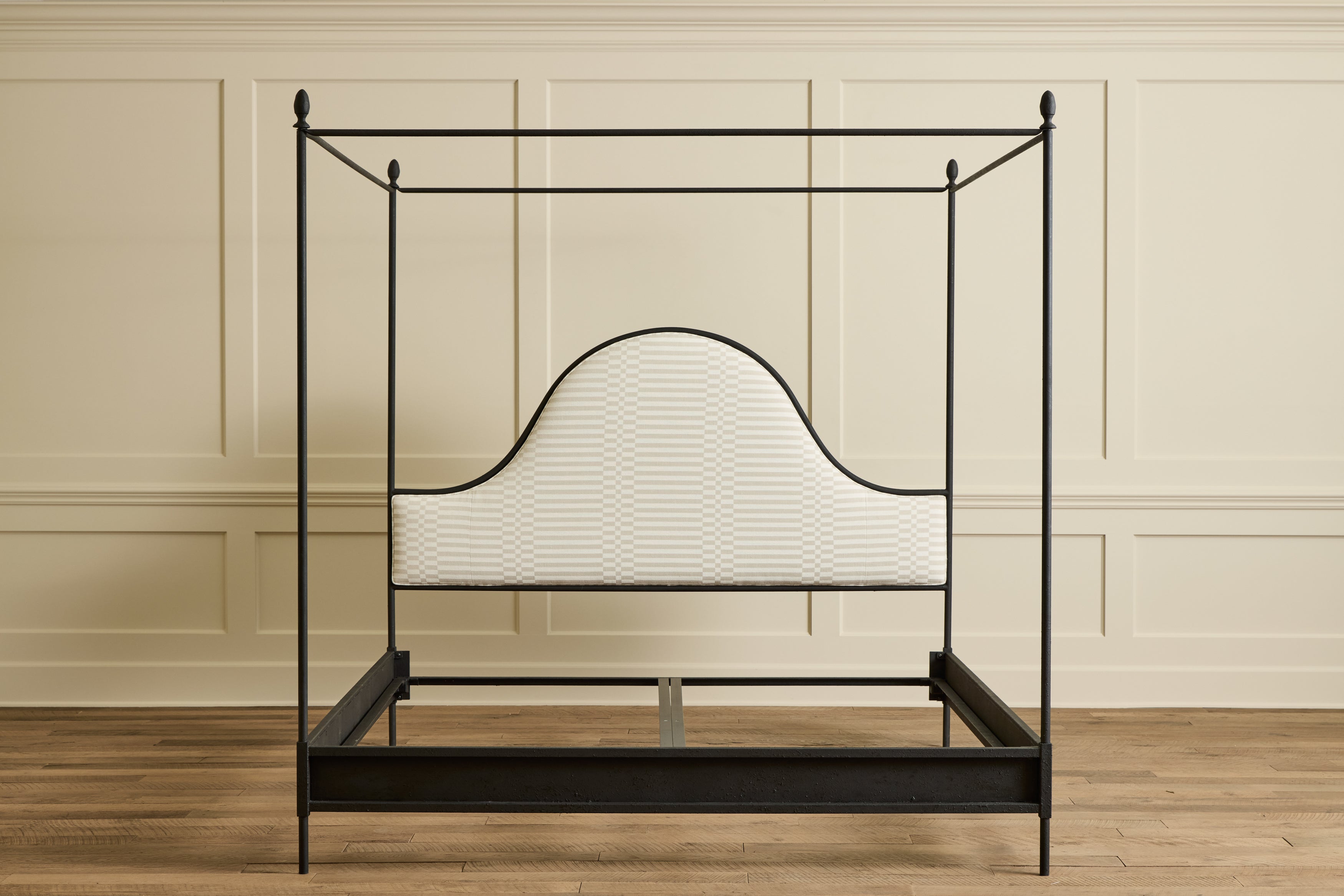 Iron Canopy Bed, King