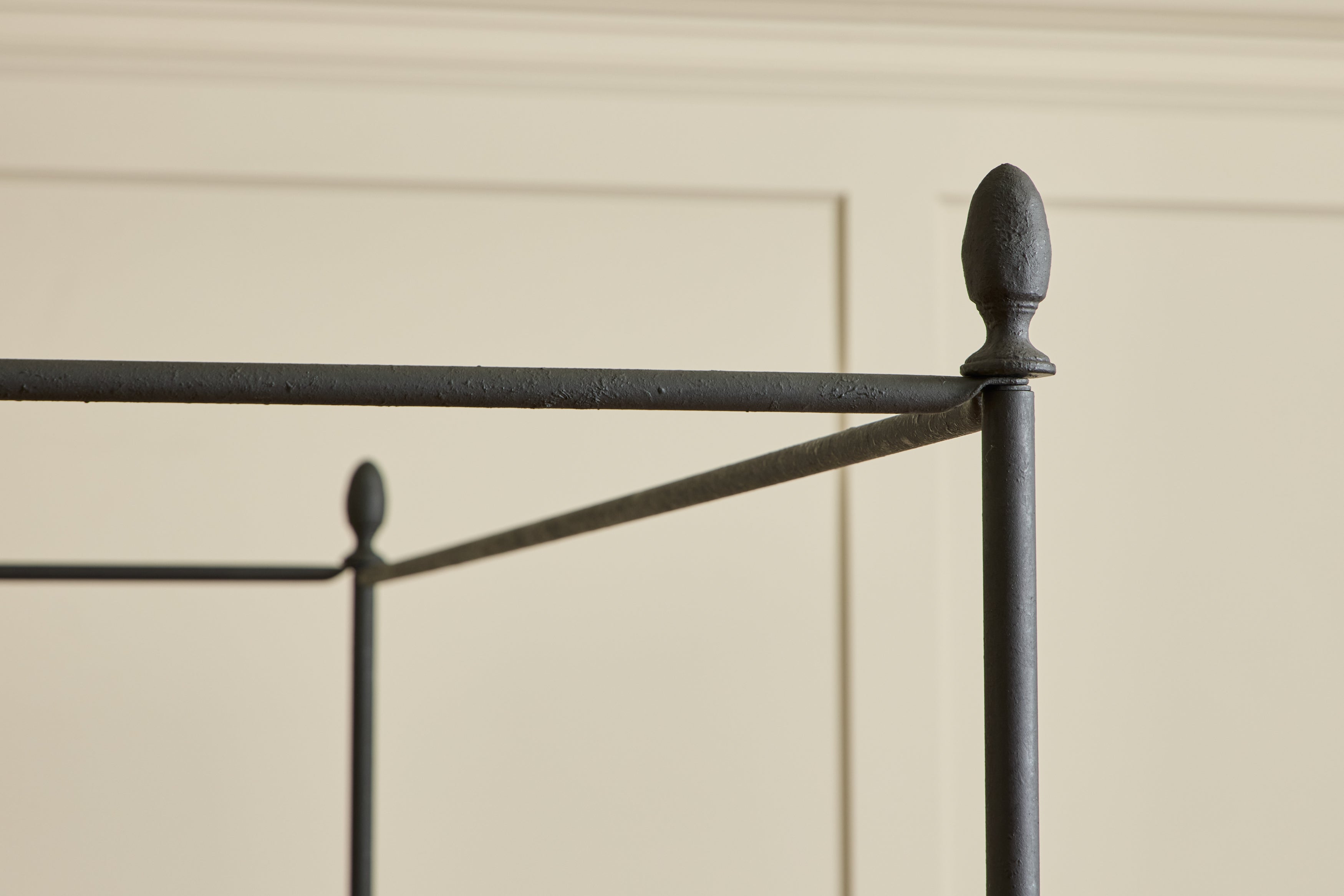 Iron Canopy Bed, King