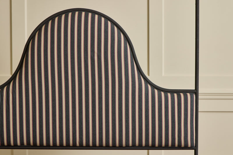 Iron Canopy Bed, Queen