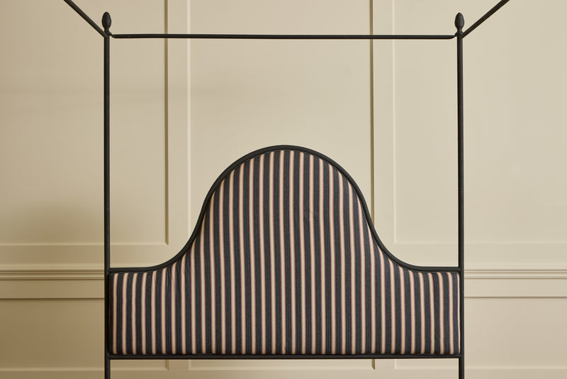 Iron Canopy Bed, Queen