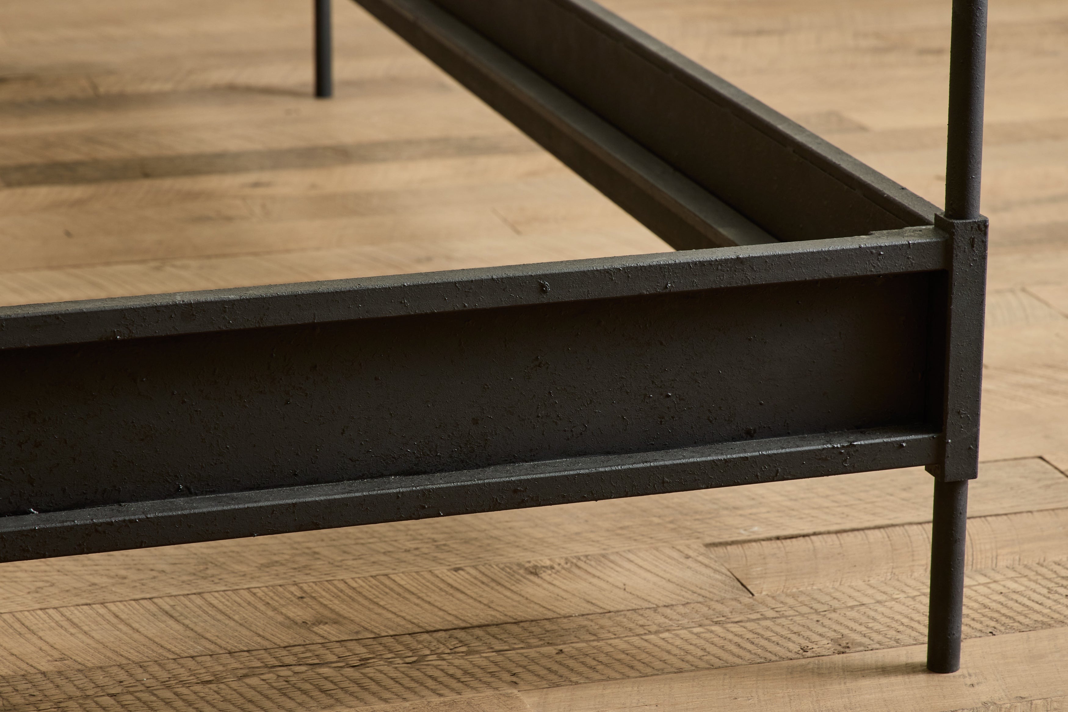 Iron Canopy Bed, King