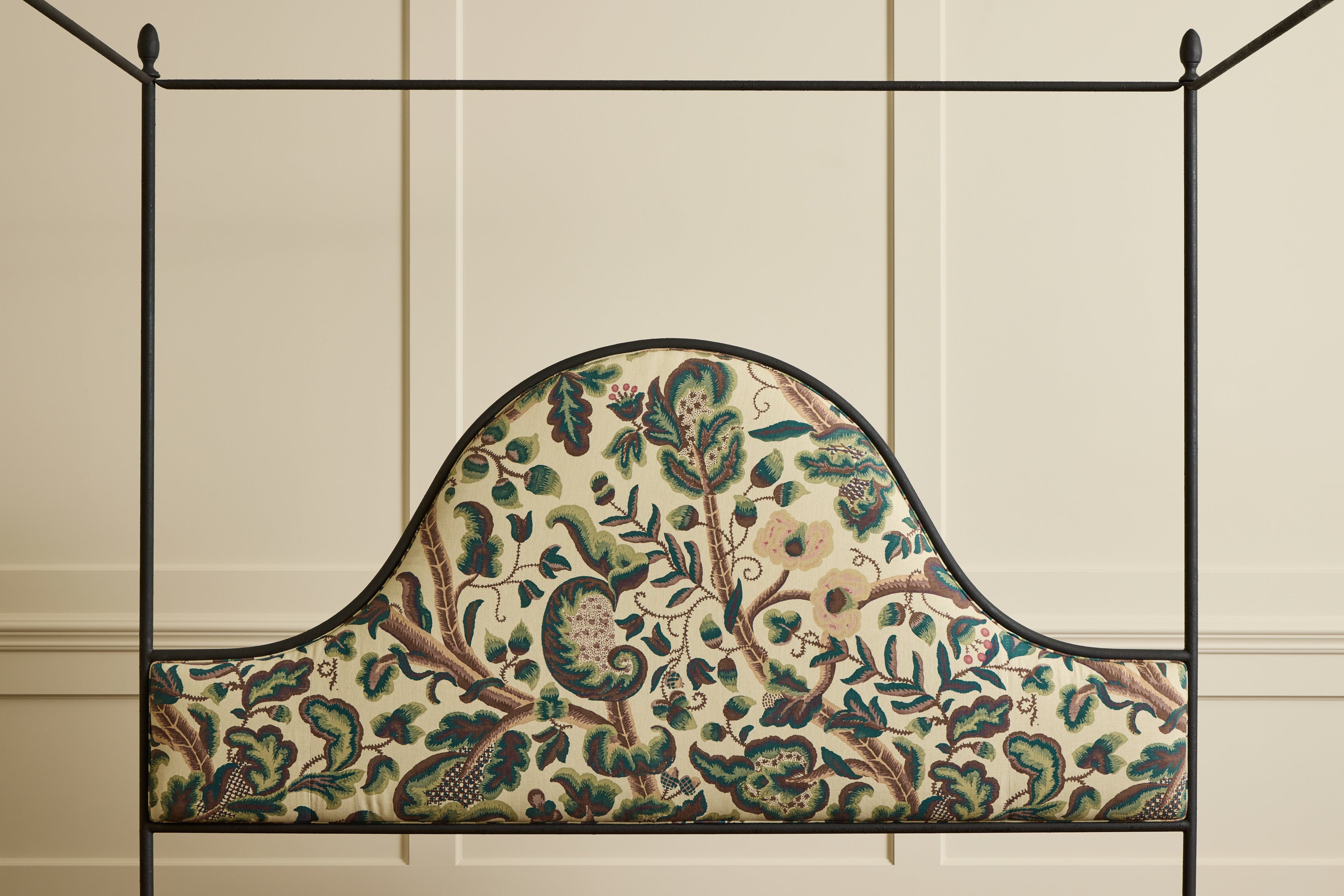 Iron Canopy Bed, King