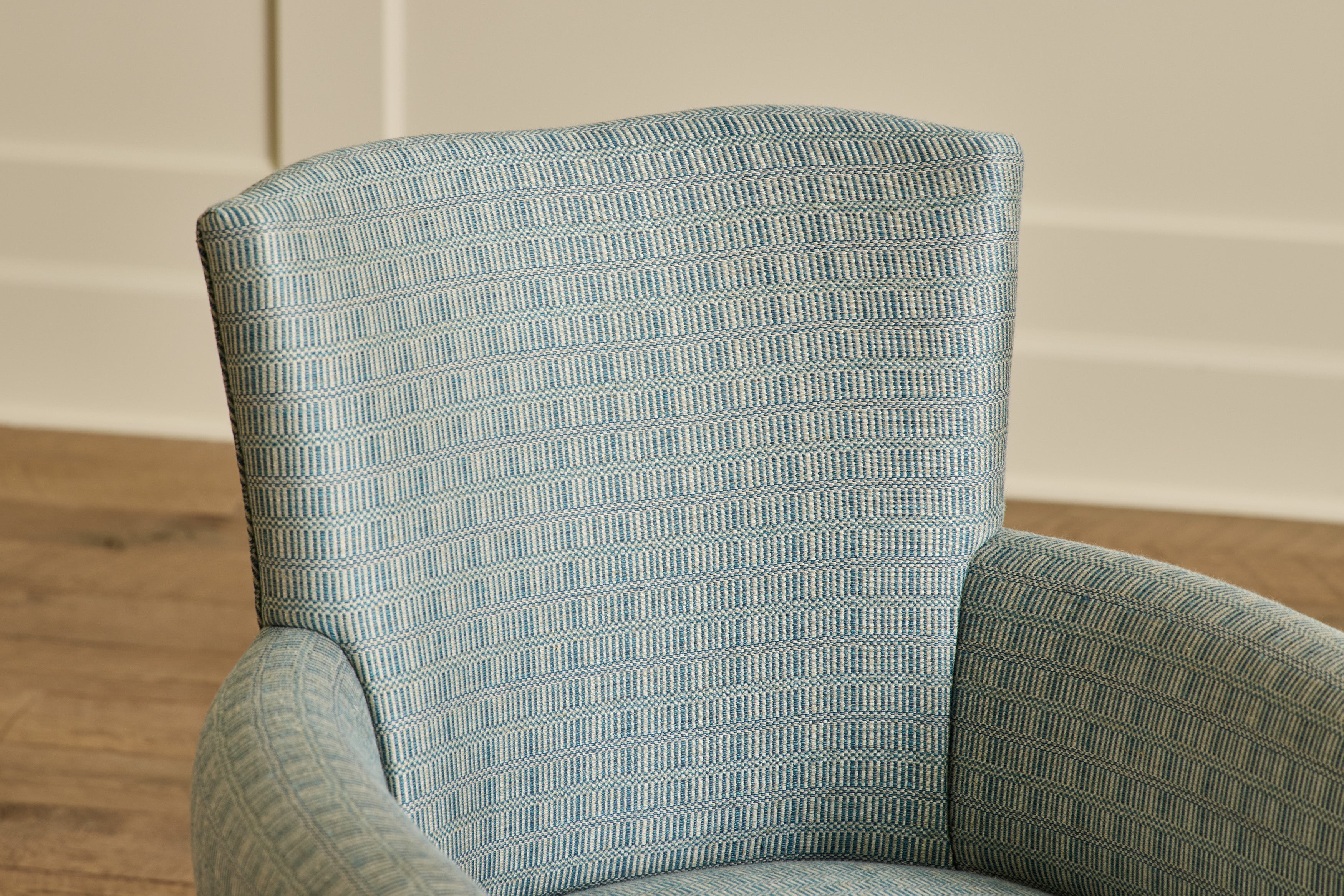 Club Dining Chair