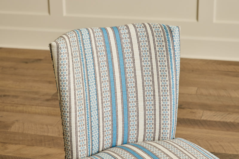 Club Side Chair