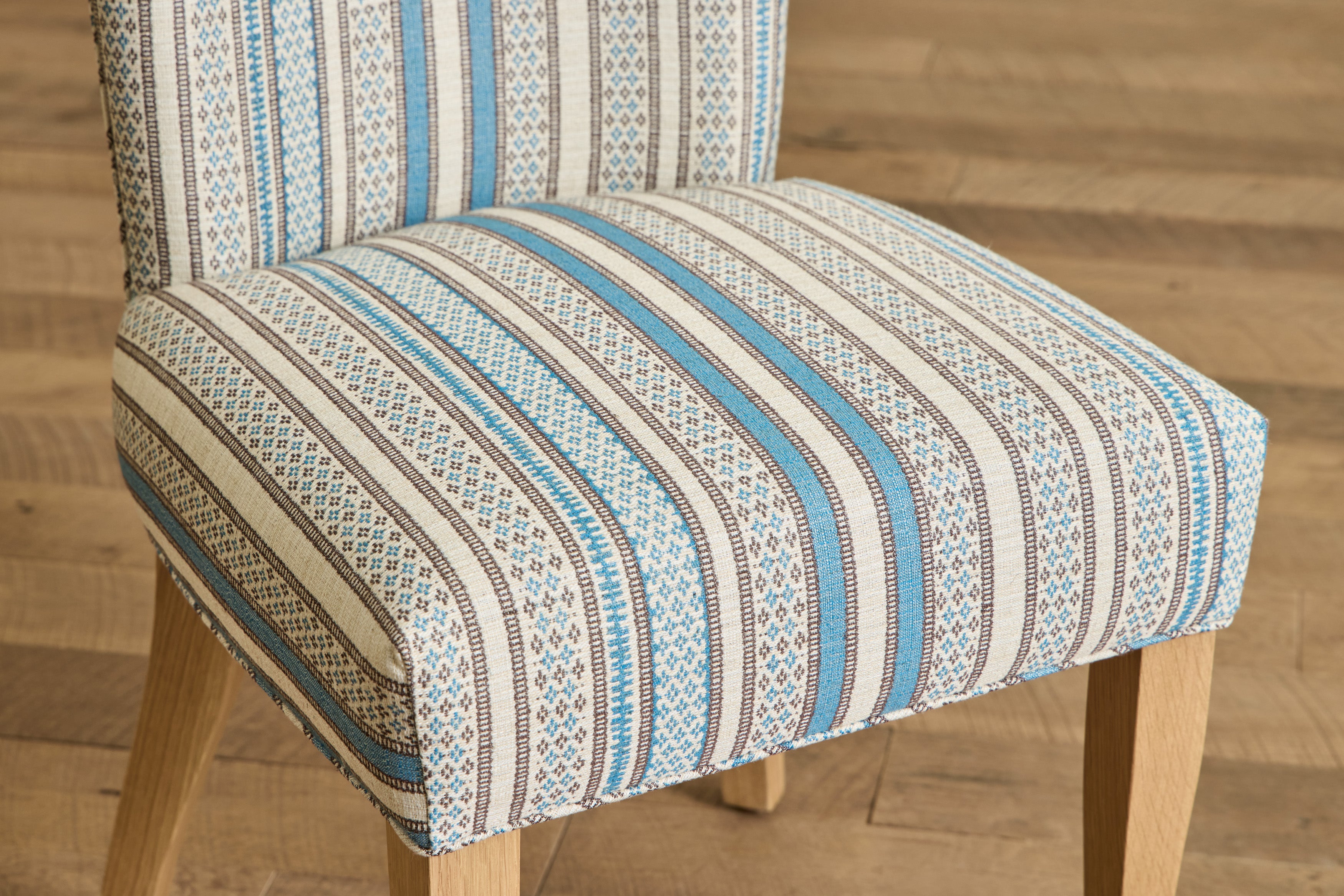 Club Side Chair