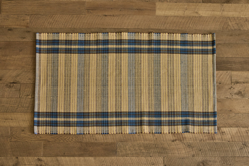Plaid Rug in Wheat (Multiple Sizes)