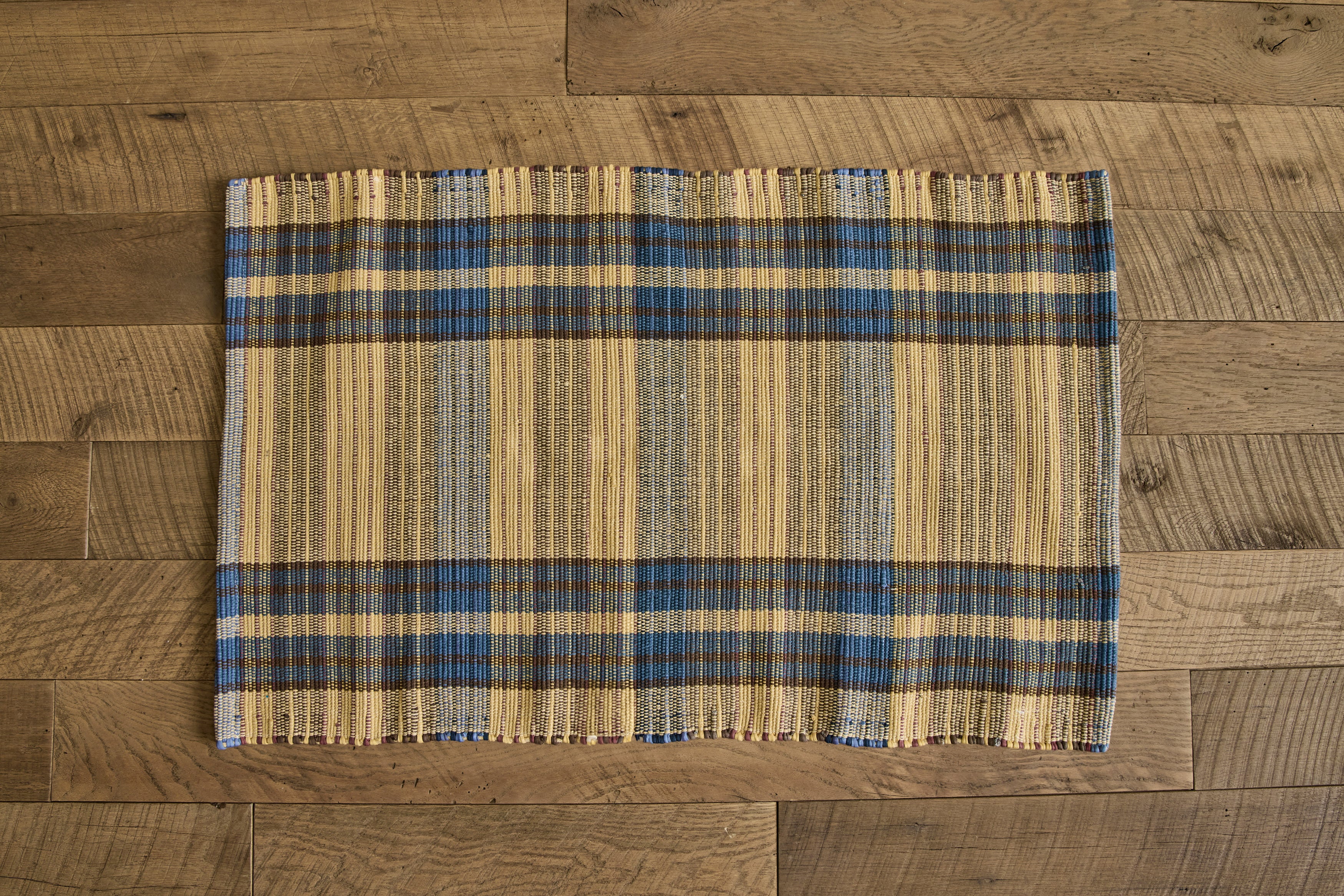 Plaid Rug in Wheat (Multiple Sizes)