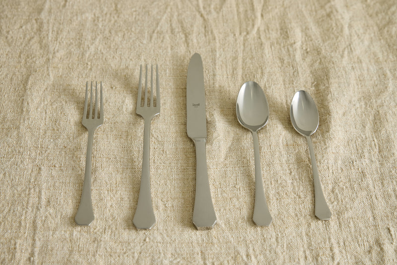 Moretto Five Piece Flatware Set