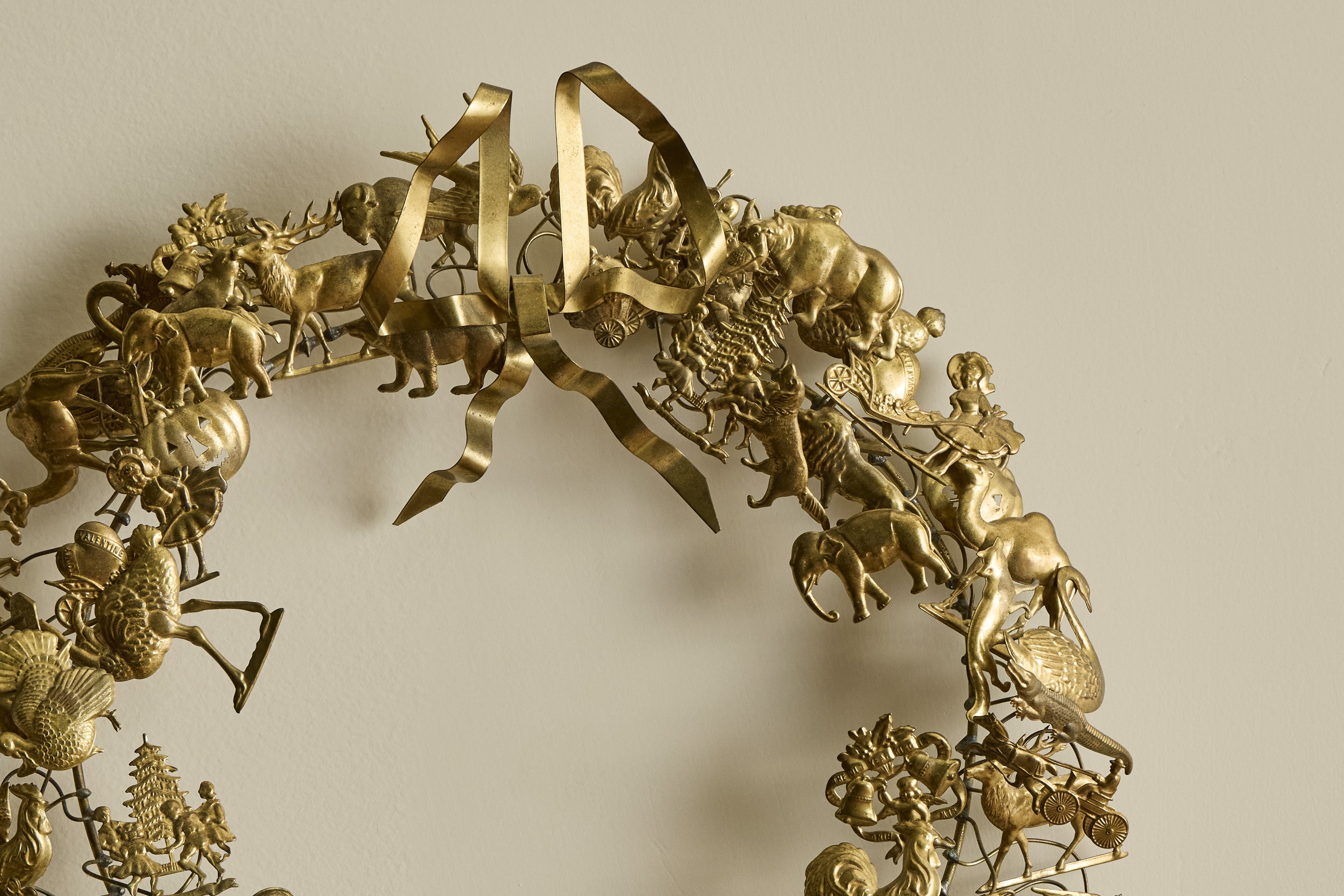 Dresden Brass Animal Wreath