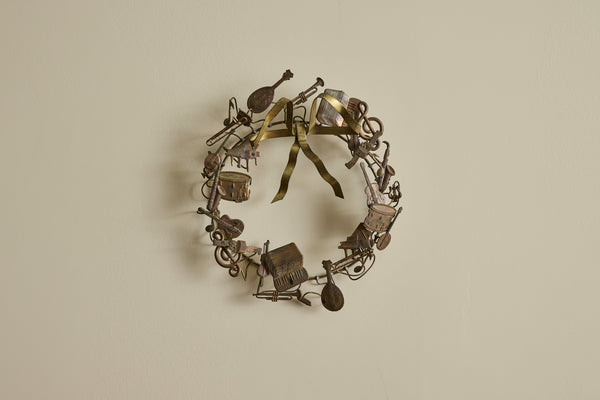 Dresden Brass Musical Wreath 9"
