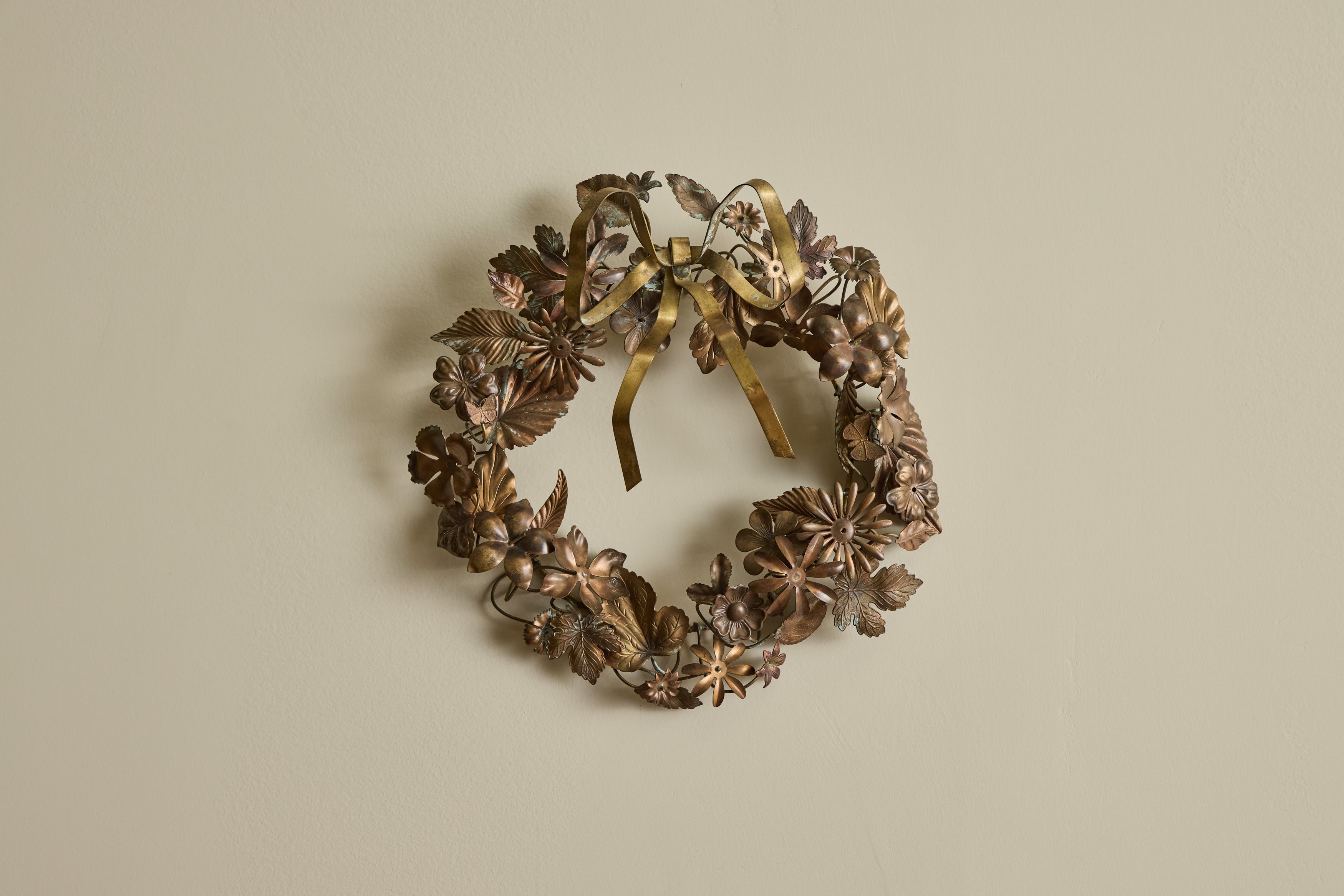 Dresden Brass Floral Wreath No.2