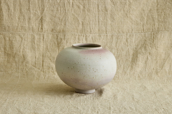 Moon Jar No.4