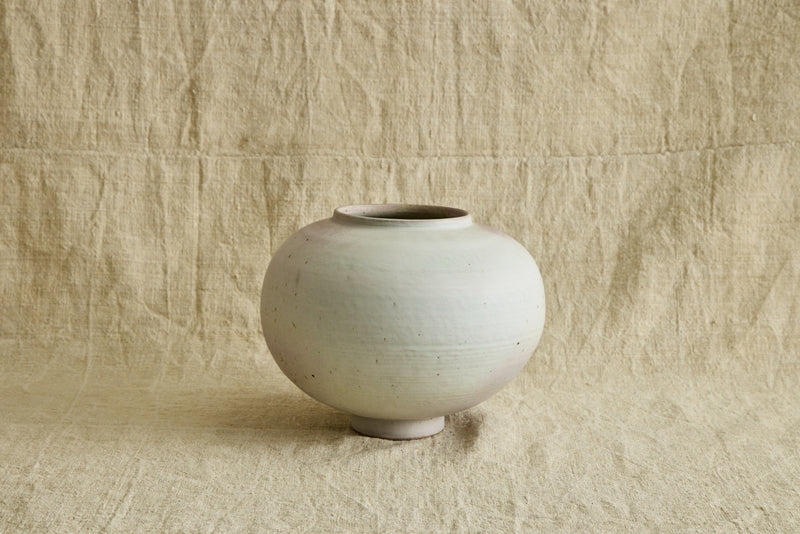 Moon Jar No.4