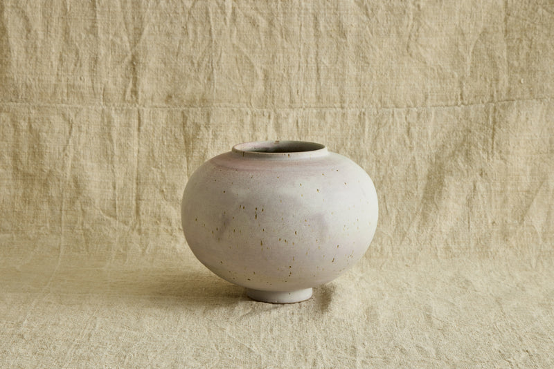 Moon Jar No.4