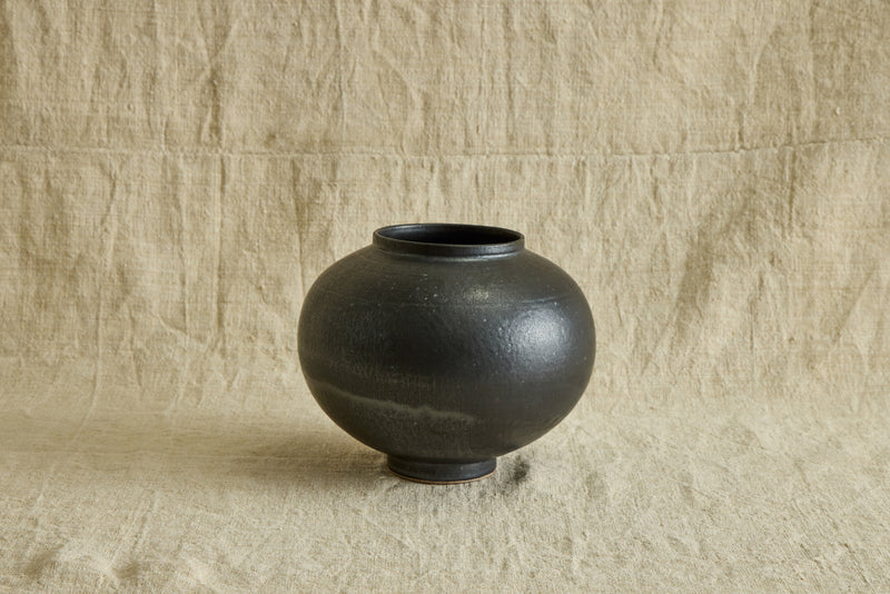 Moon Jar No.1