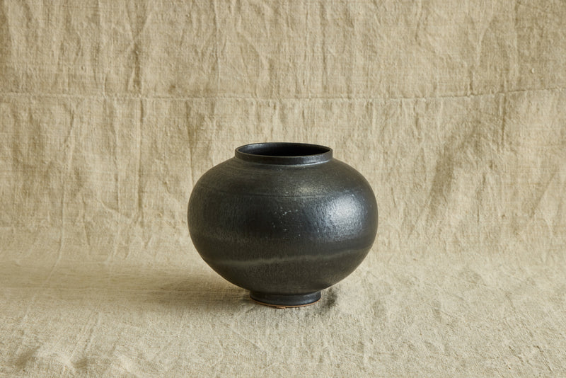 Moon Jar No.1