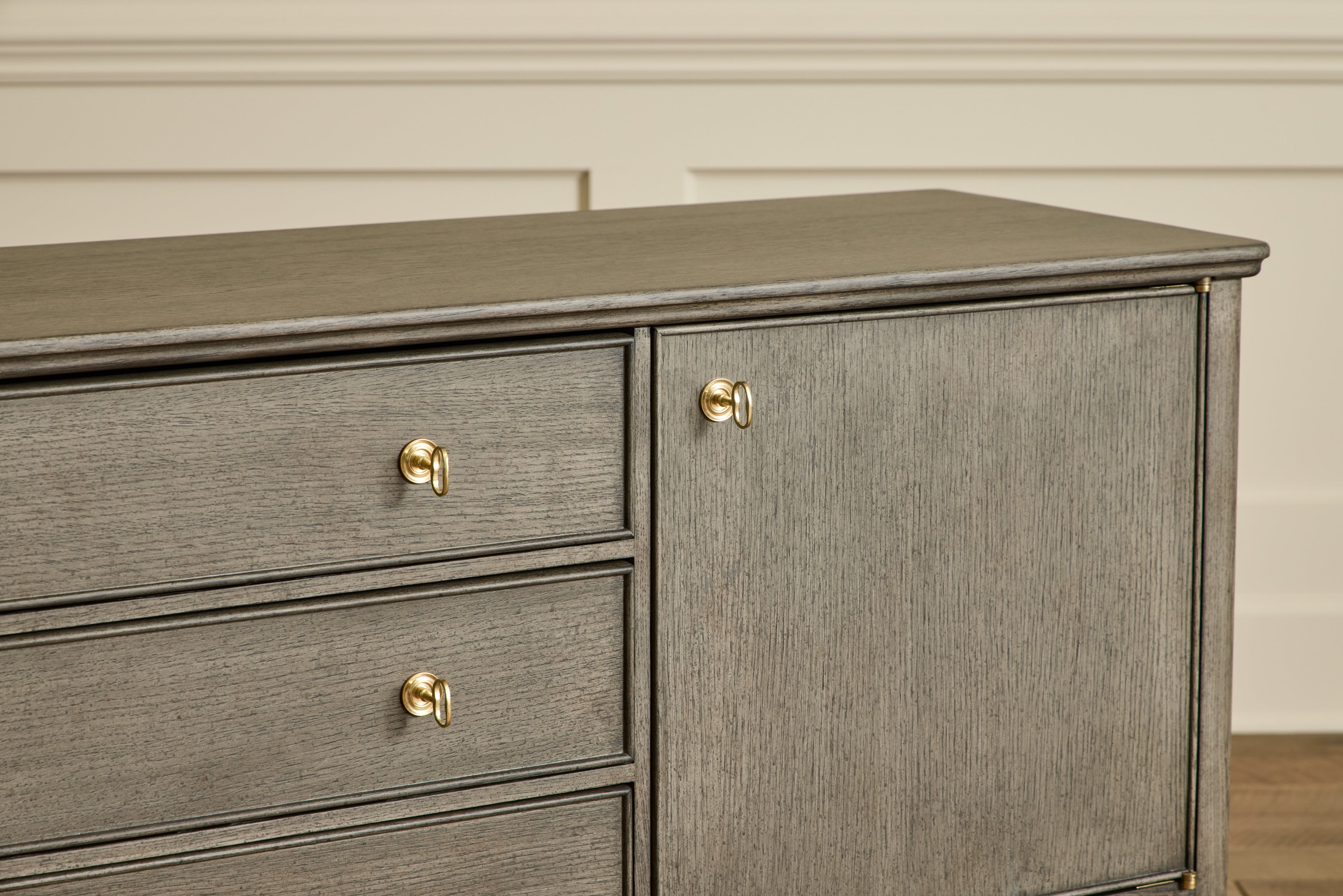 Heirloom Credenza, 75"