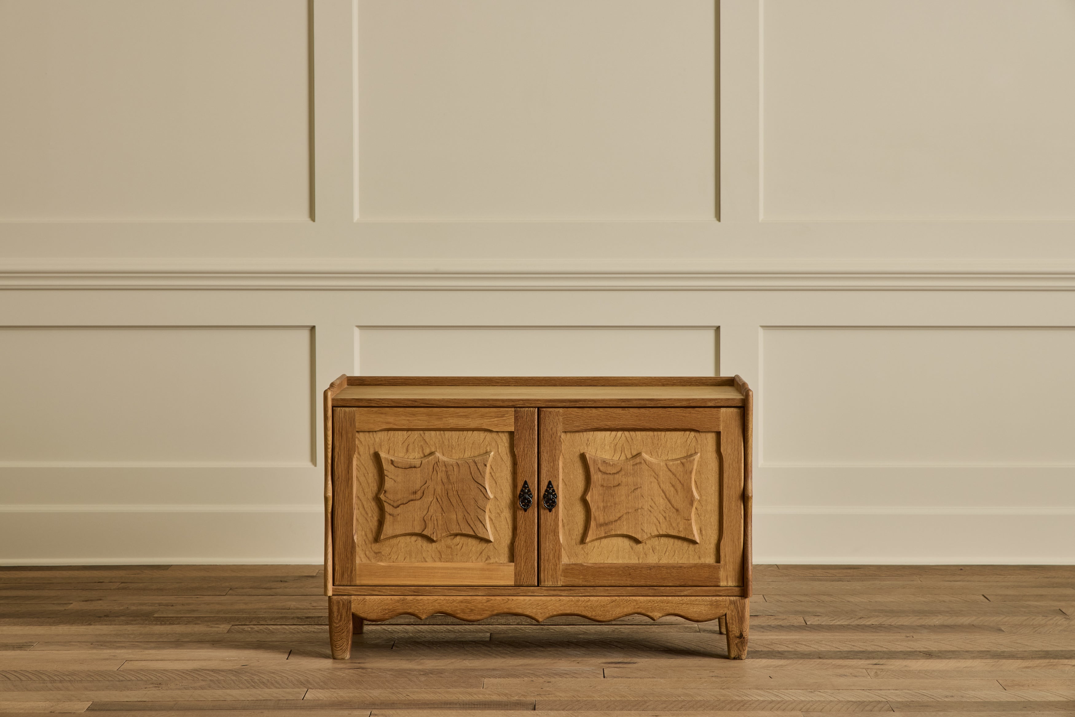Small Oak Cabinet