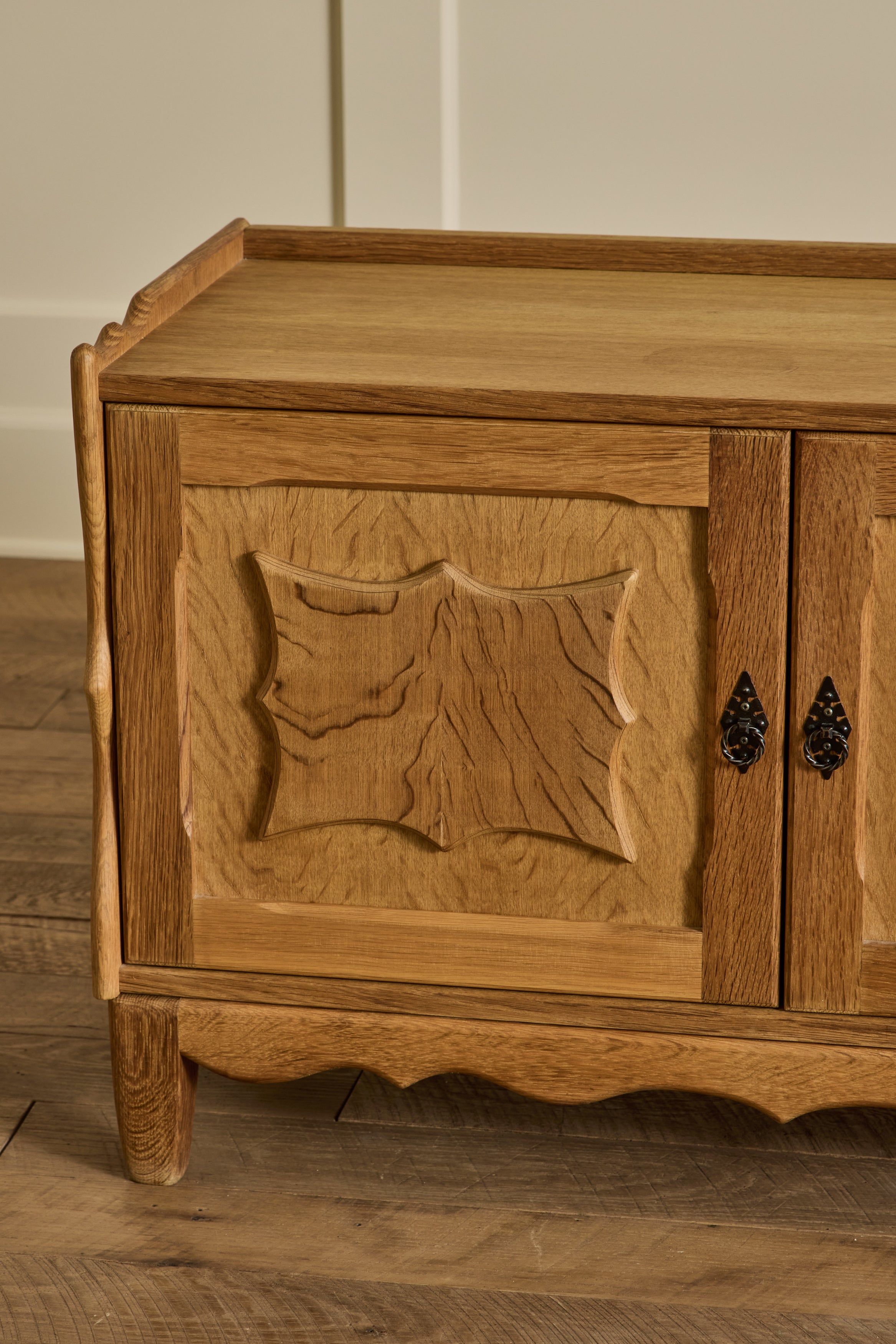 Small Oak Cabinet