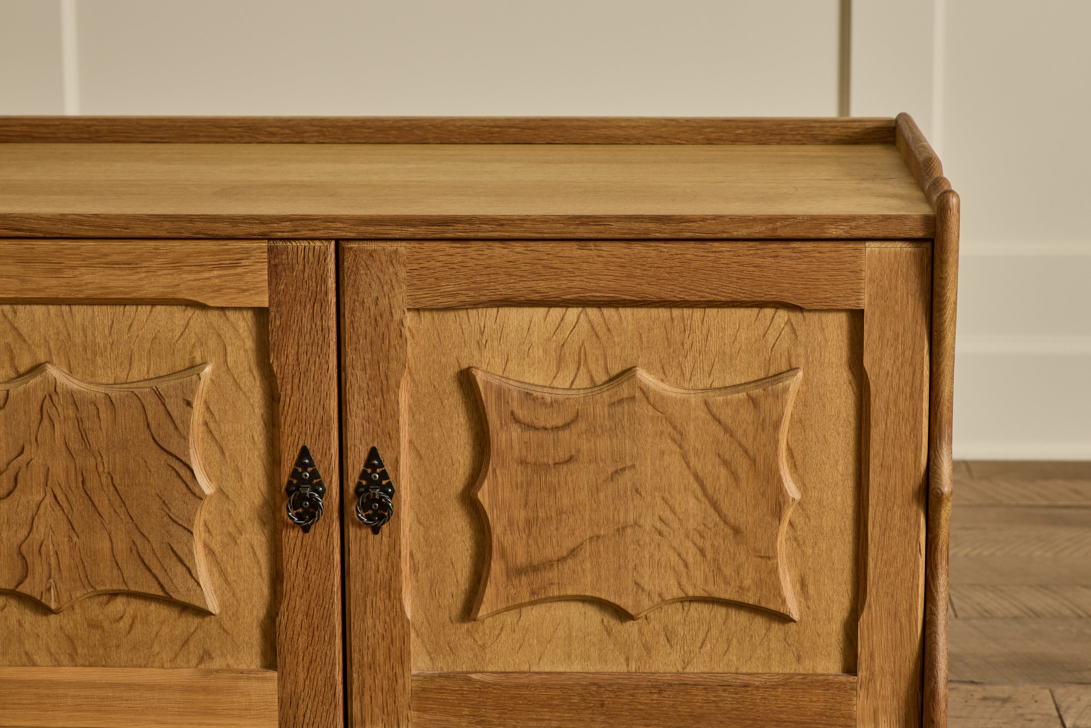Small Oak Cabinet
