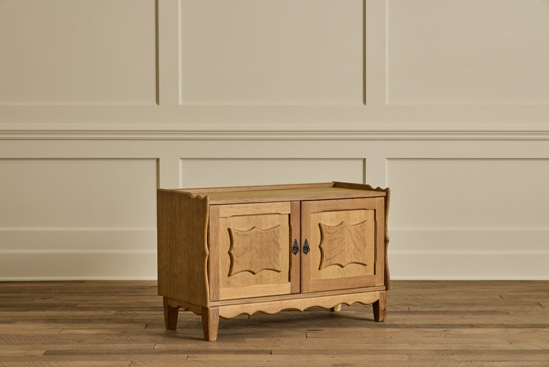 Small Oak Cabinet