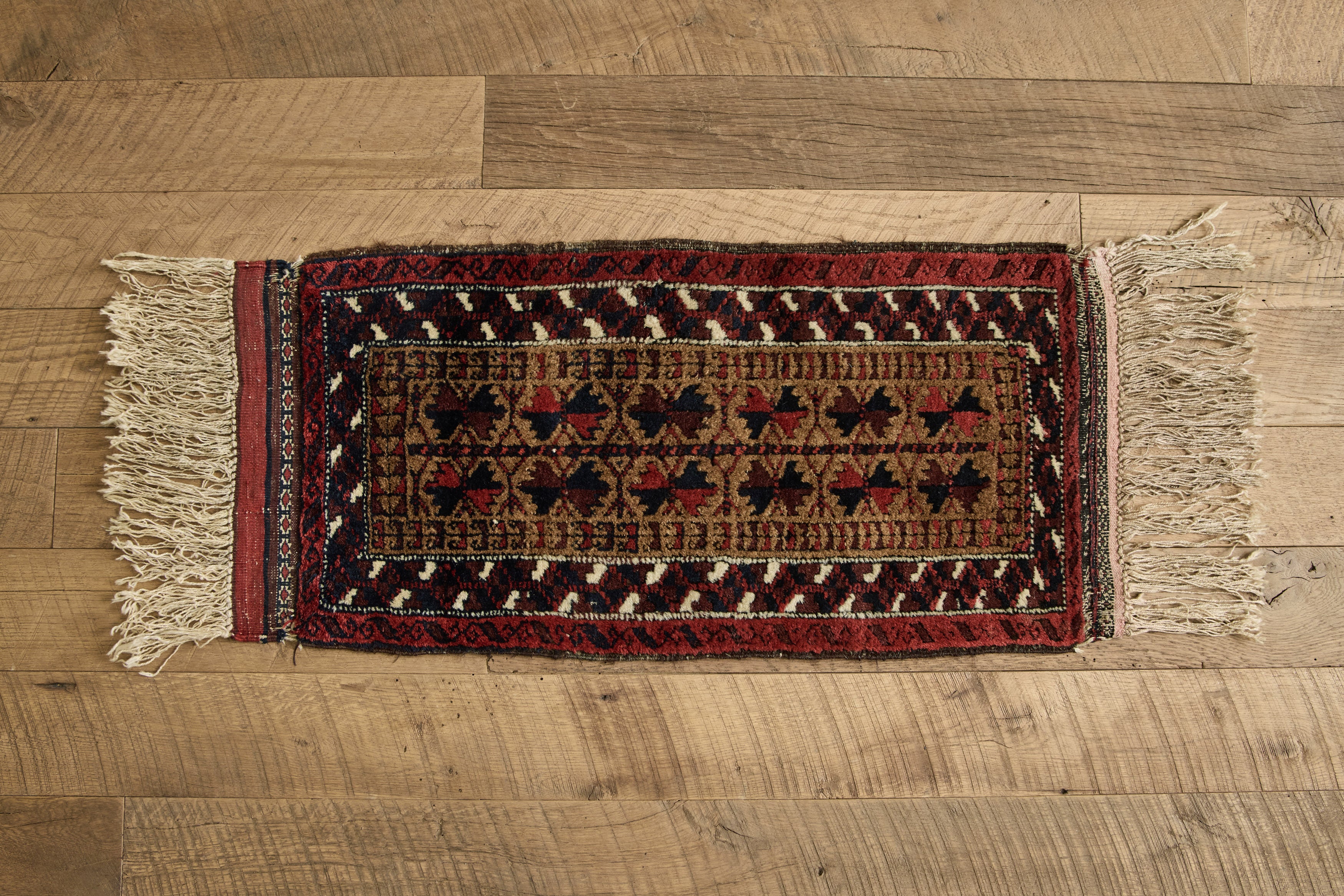 Baluch Scatter Rug 1'5 X 3'