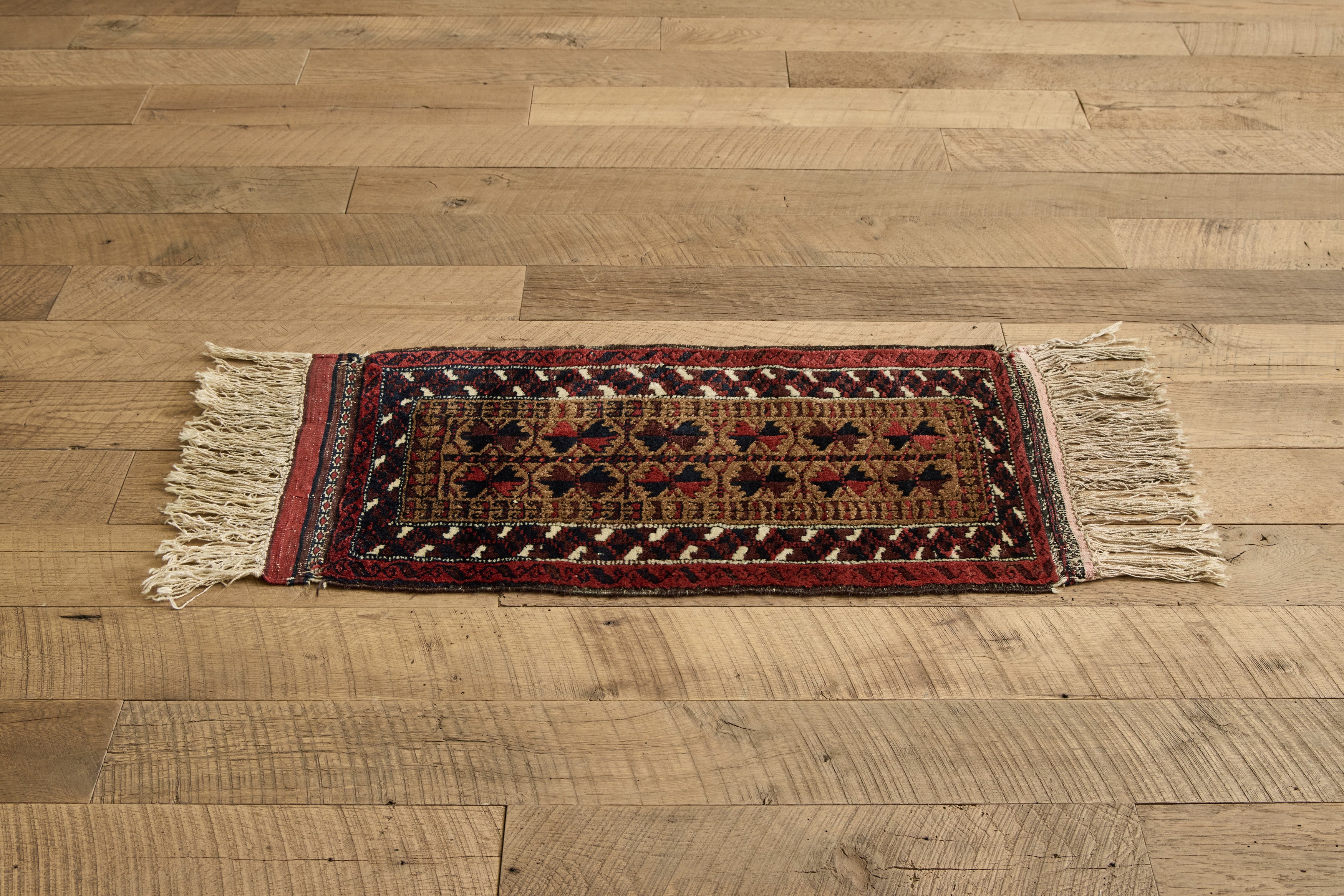 Baluch Scatter Rug 1'5 X 3'