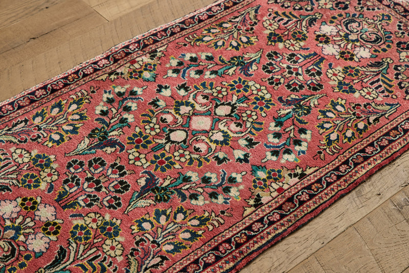Persian Sarouk Rug 2' X 4'3