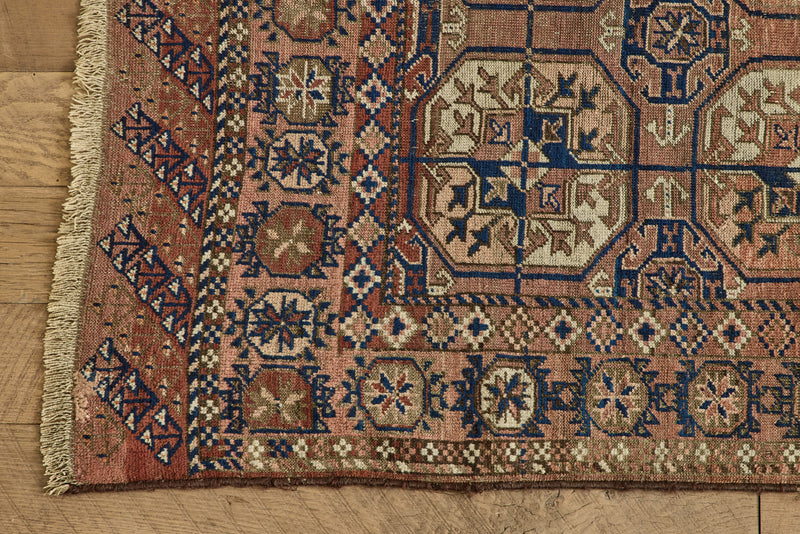 Turkoman Scatter Rug 3'2 X 5'6