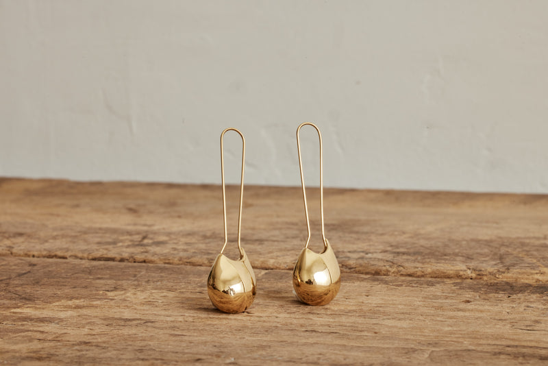 Khiry, Long Jug Drop Earrings in 18K Gold