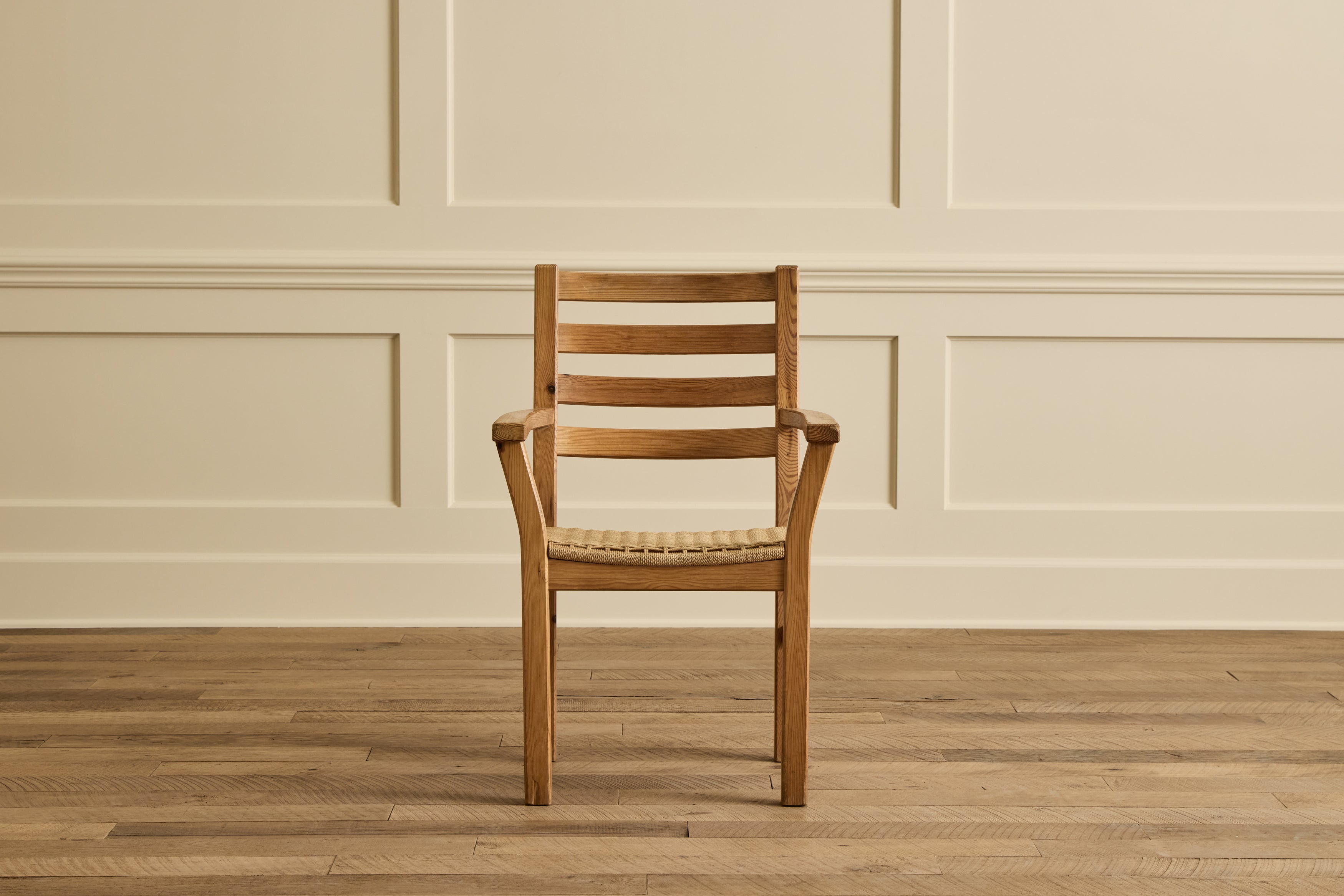 Set of 4 Pine Wood Dining Chairs