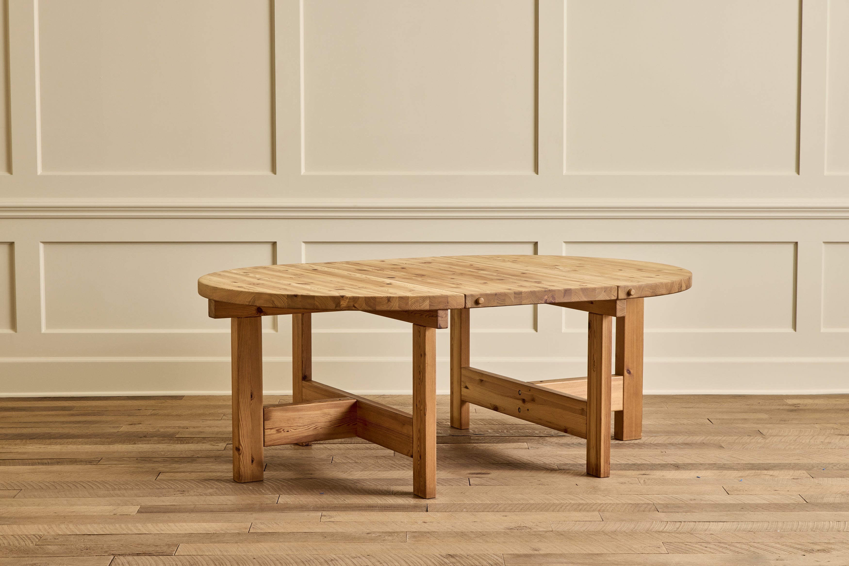 Poulsen Pine Oval Dining Table