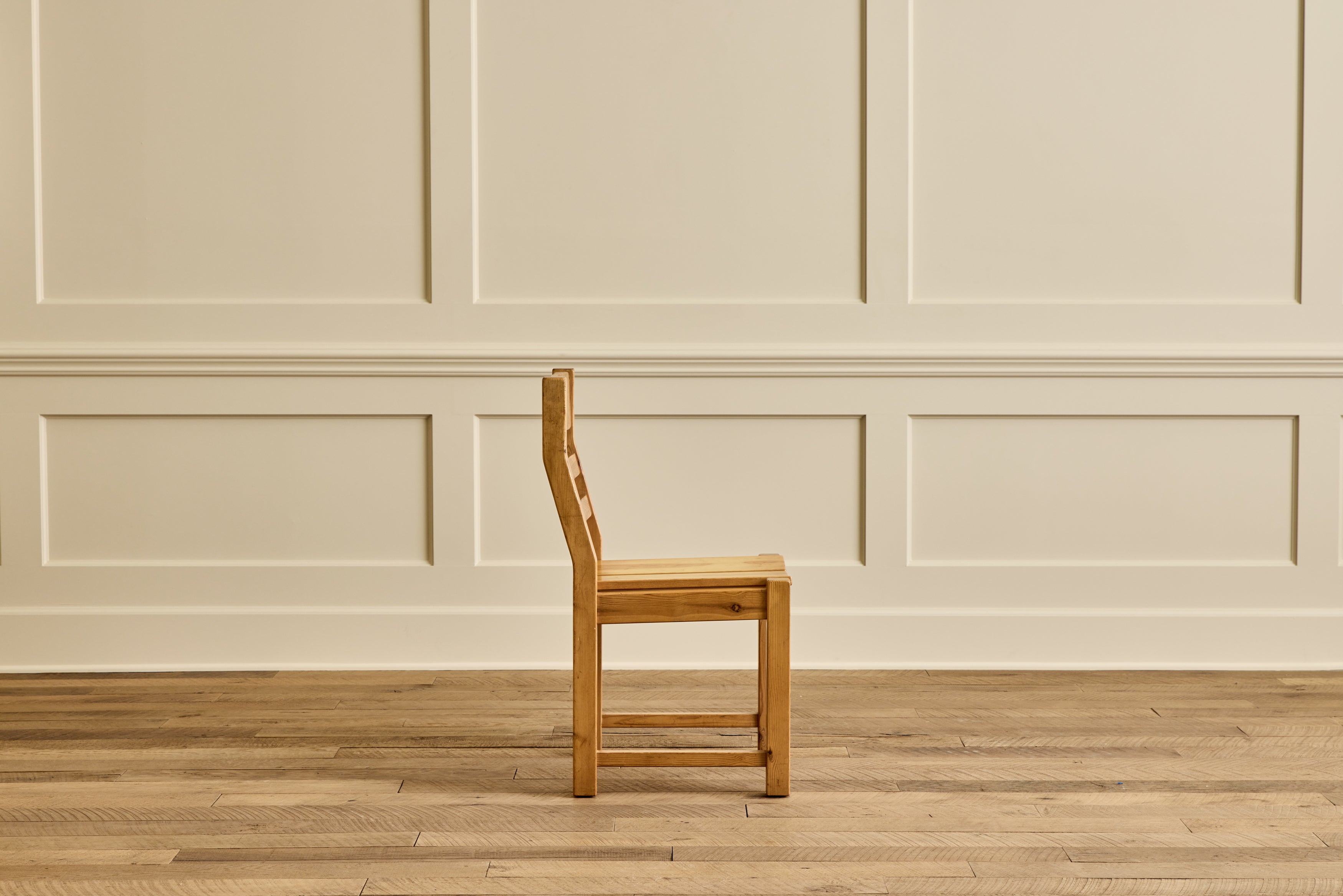 Set of 6 Brutalist Pine Chairs