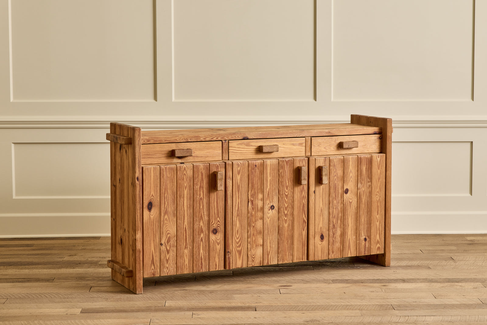 【ビンテージ】1933 The Netherland Indies豪華パンフ Hans Frydendal Sideboard – Nickey Kehoe