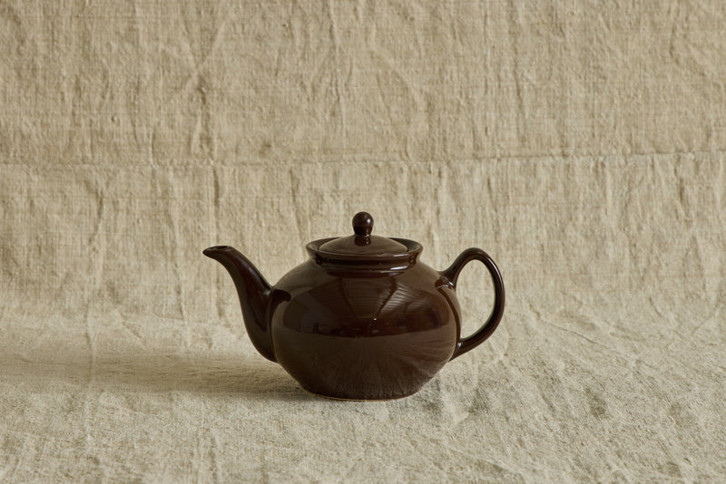 Teapot in Chestnut
